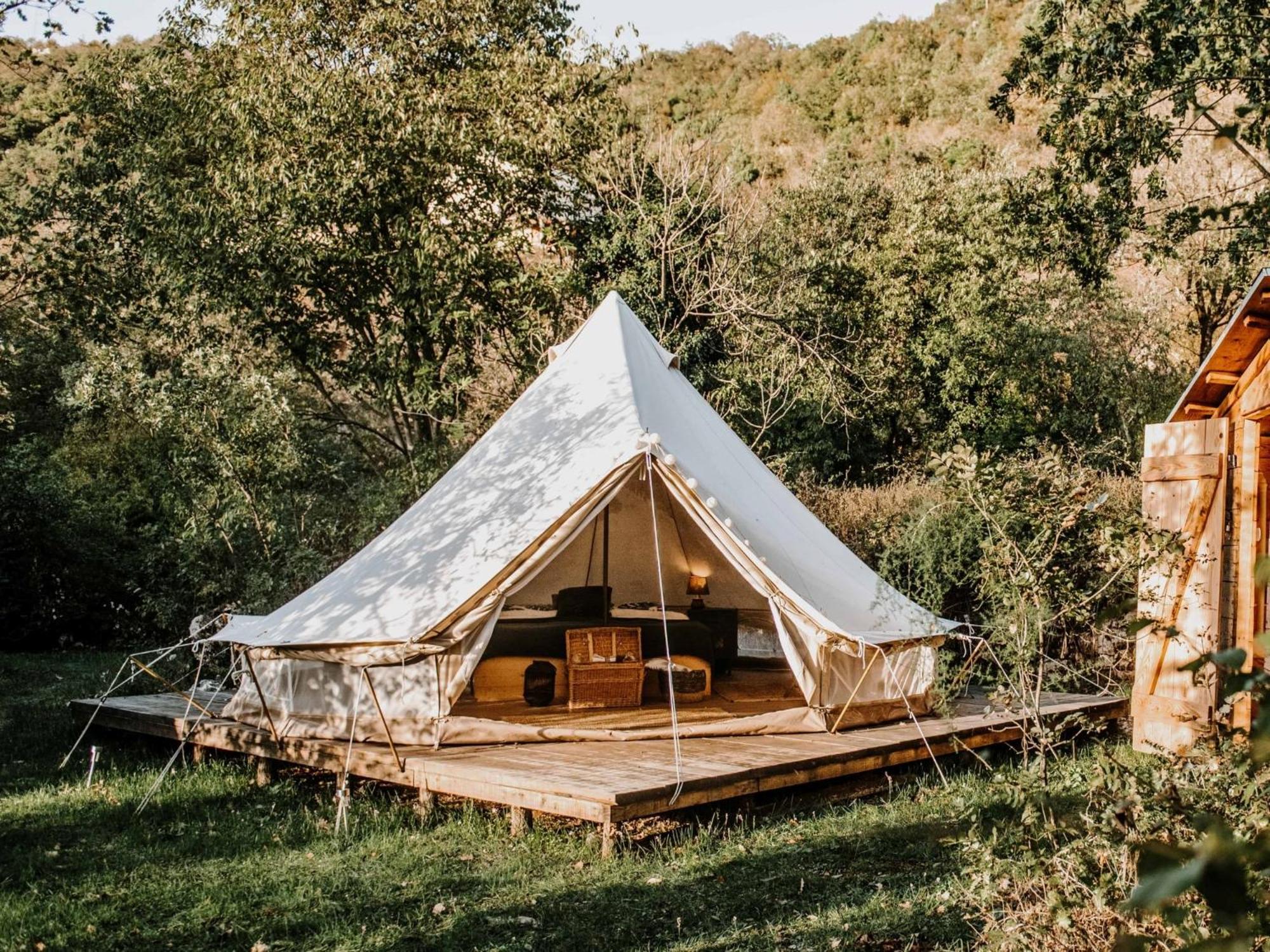 Отель Hoopoe Glamping Вирпазар Экстерьер фото