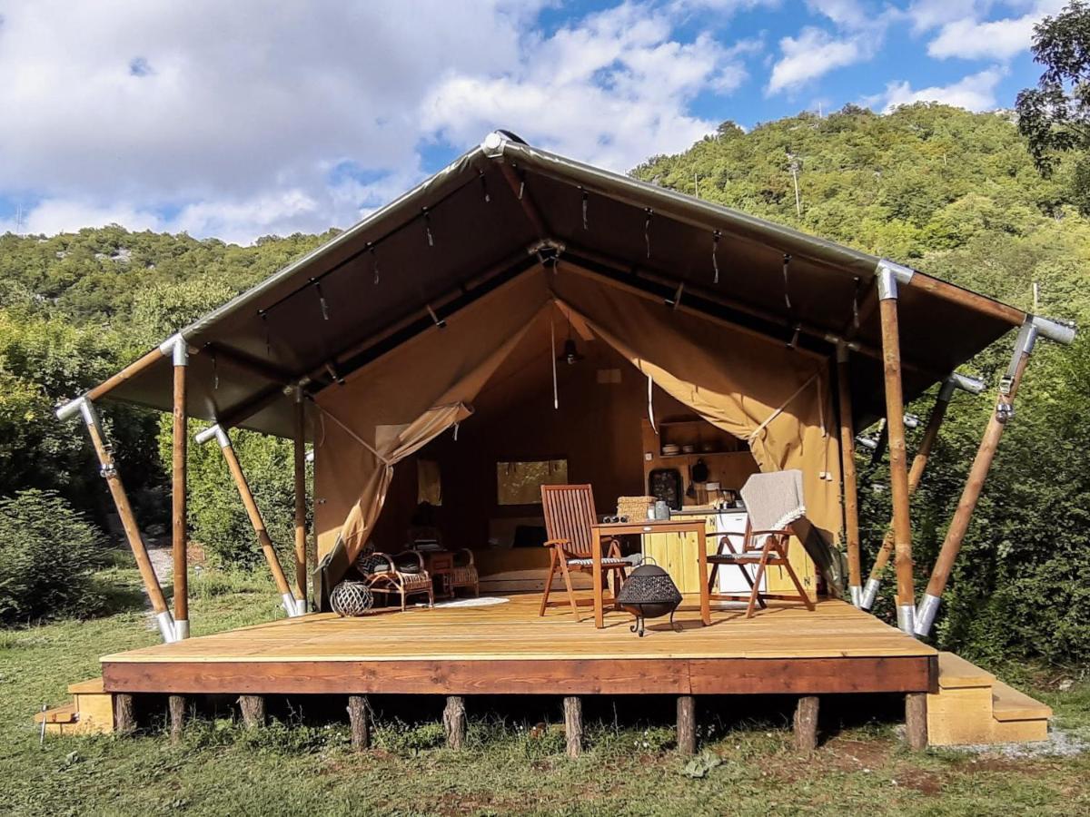 Отель Hoopoe Glamping Вирпазар Экстерьер фото